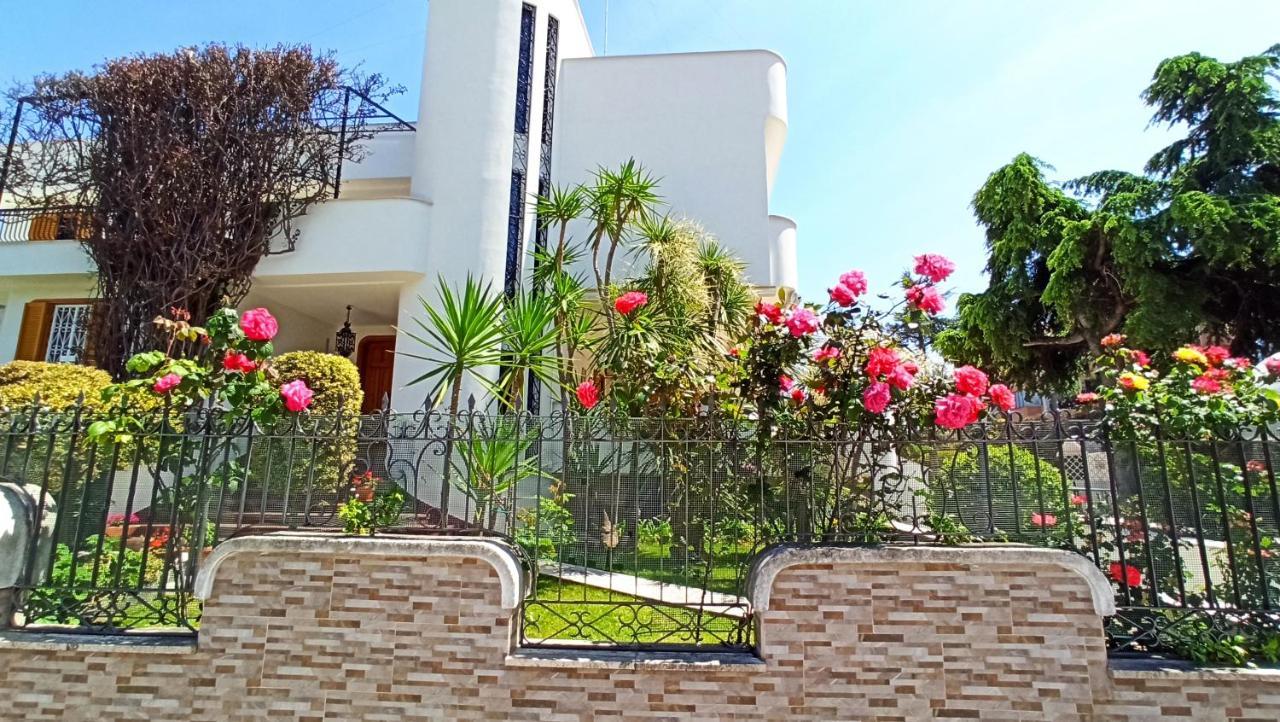 Villa Mary - Apartments Trani Exterior photo